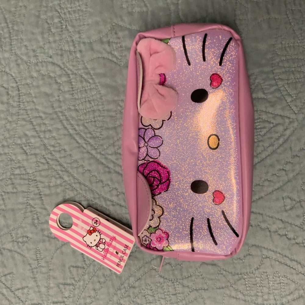 Source Unknown Pink Hello Kitty Cosmetic Bag